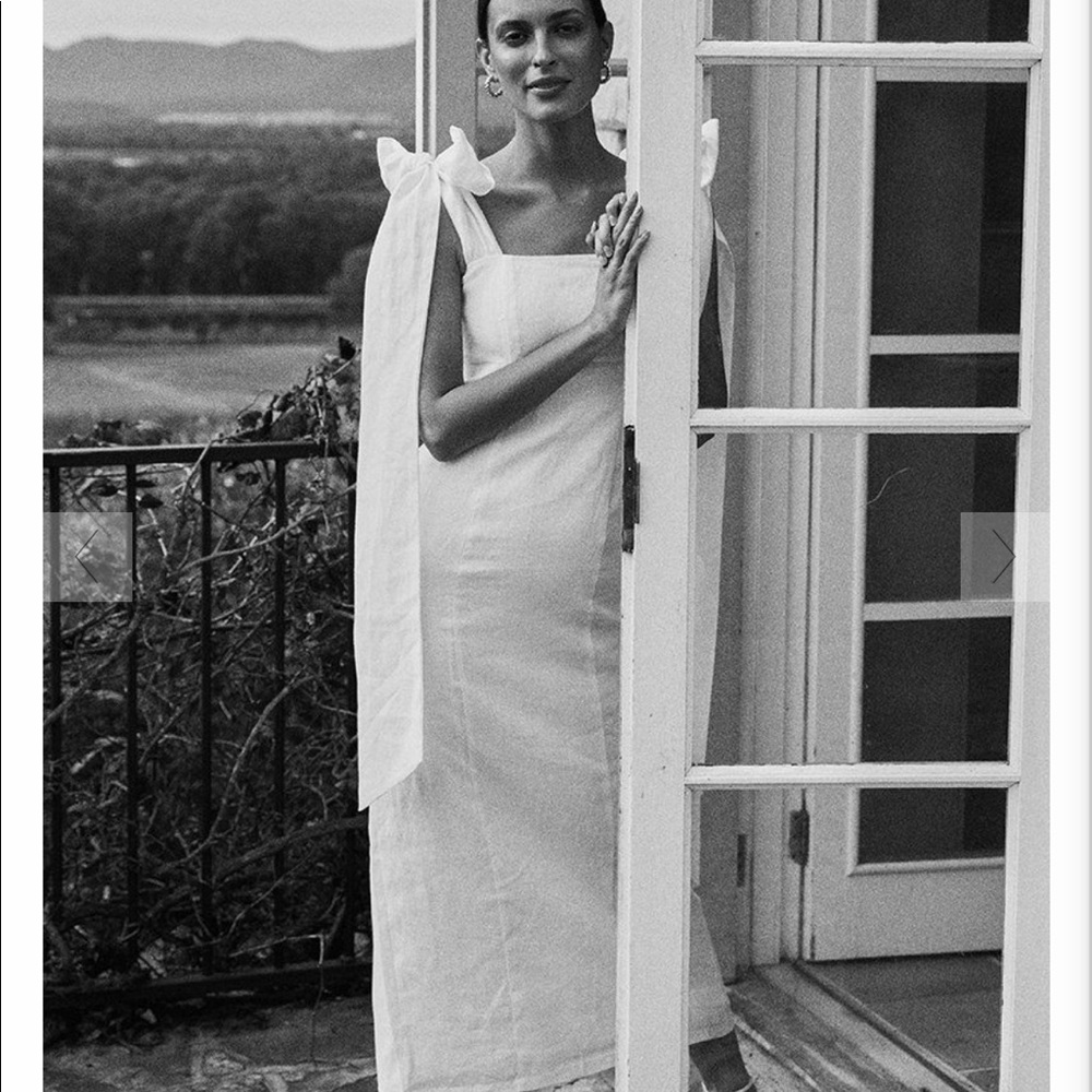 Dissh White Linen Bow Midi Dress